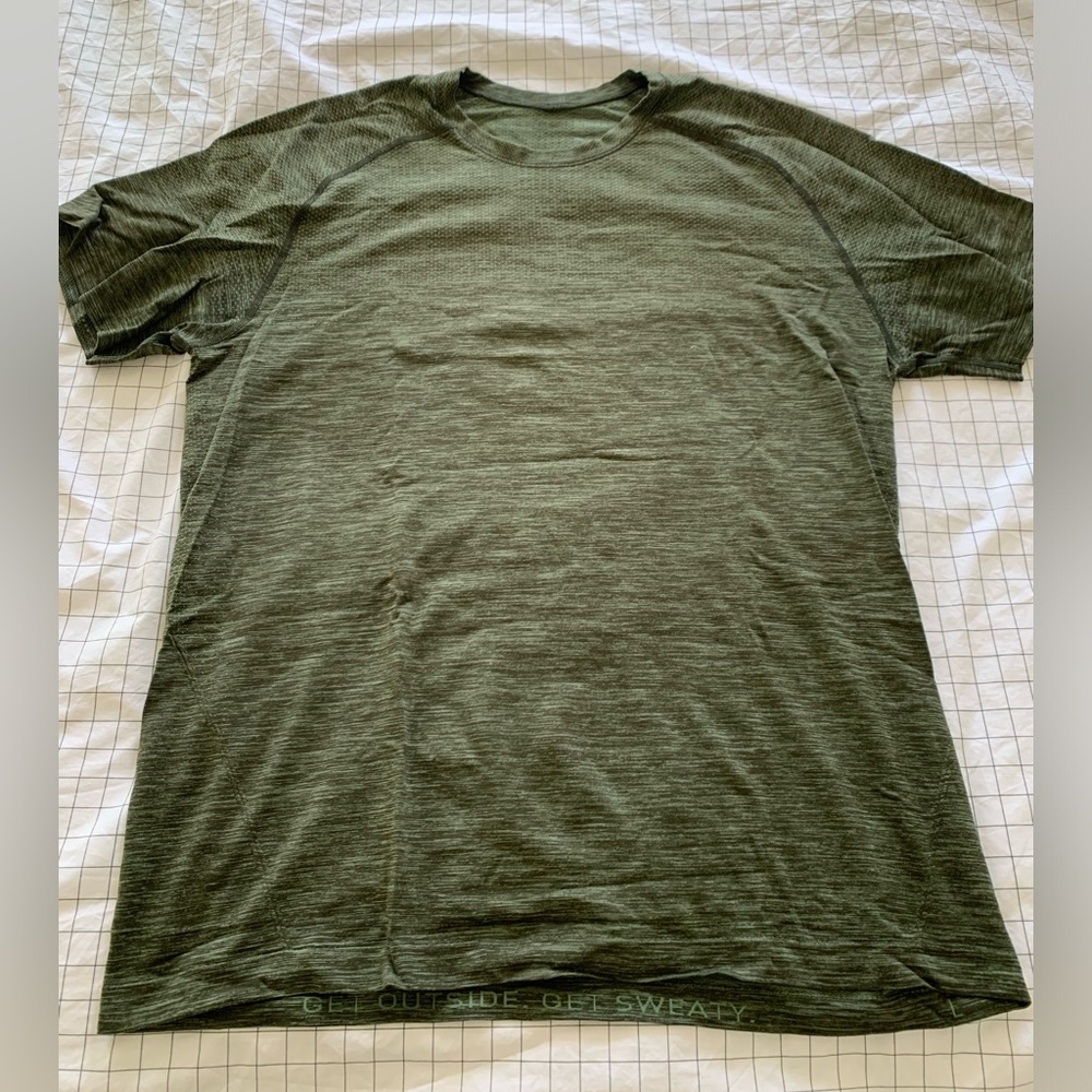 Lululemon Metal Vent Tee